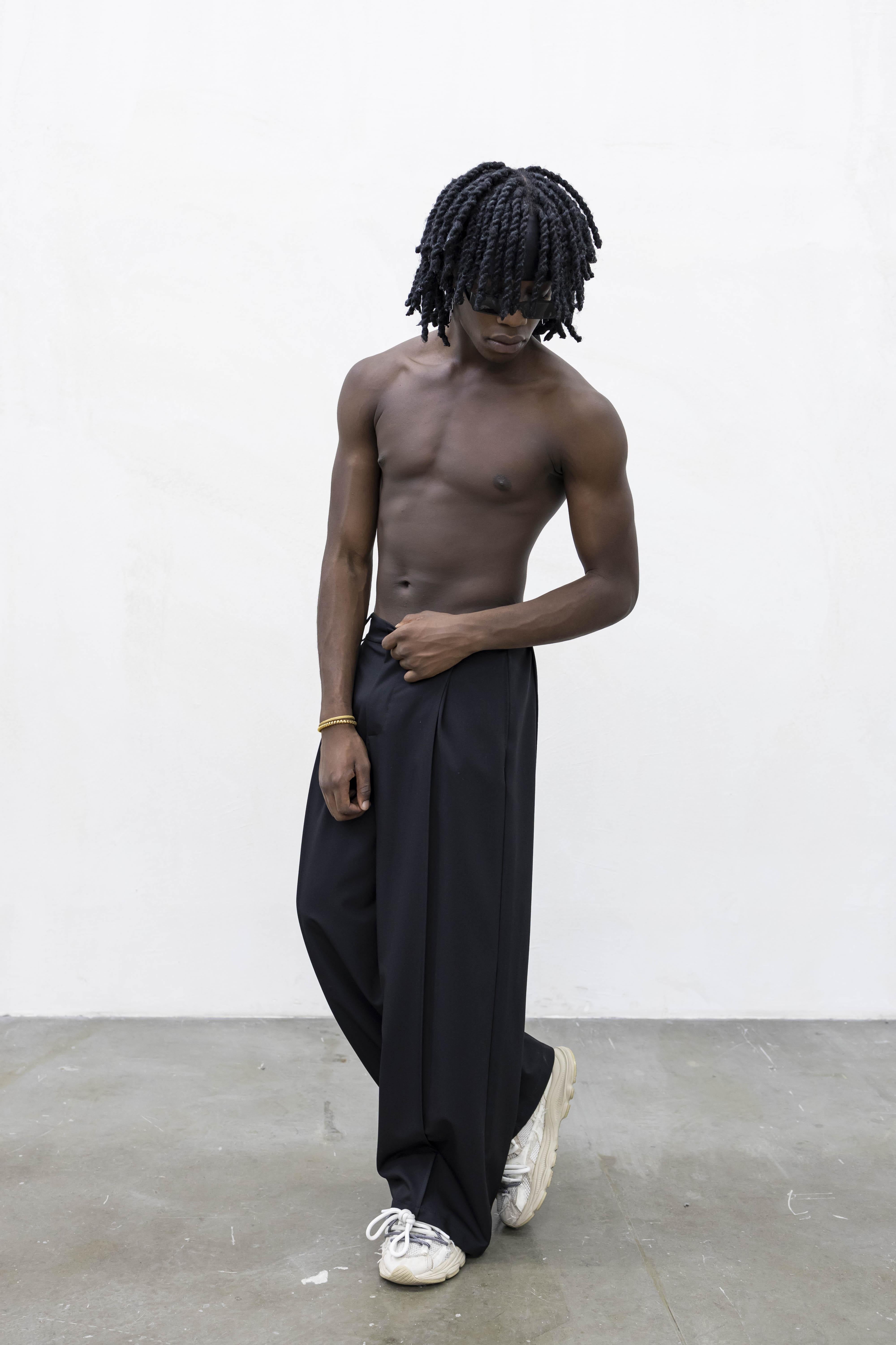 Present Day All Pinces pantaloni nero PRS019 NERO PRESENT DAY