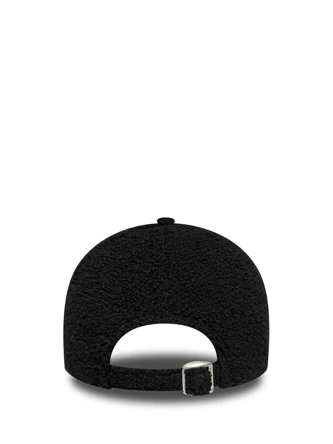 New Era 9FORTY cappello nero in teddy 60691331 NERO NEW ERA