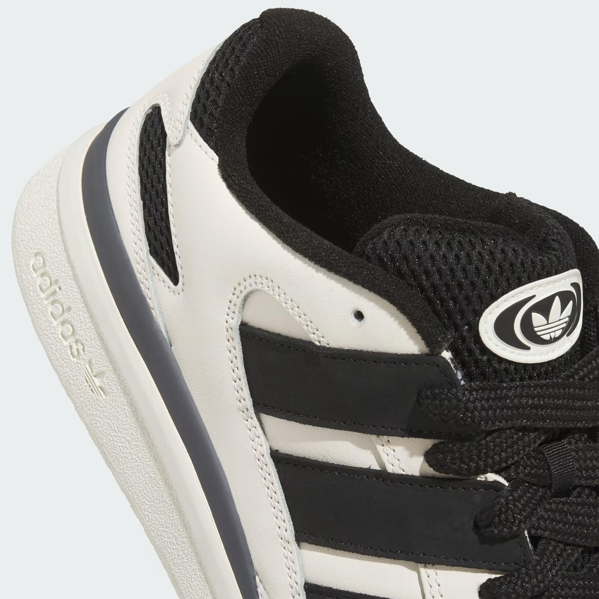 Adidas Forum 2000 sneakers bianco e nero JQ5241 BIANCO ADIDAS