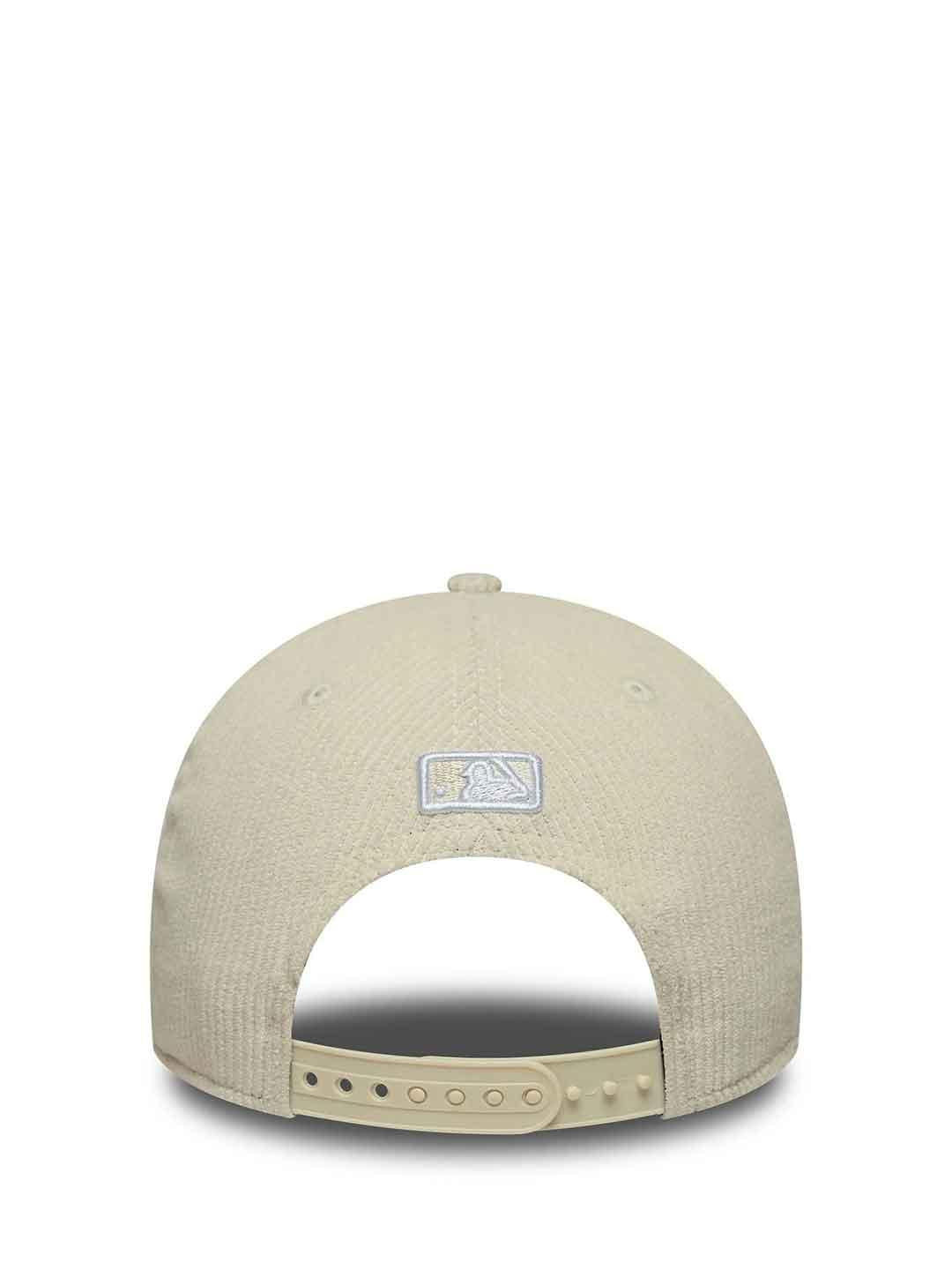 New Era 9FORTY cappello panna a costine 60691060 PANNA NEW ERA