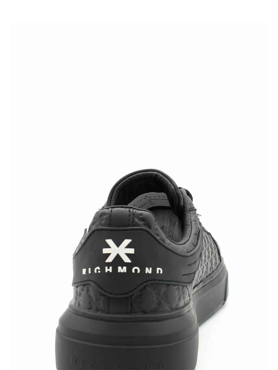 John Richmond 29105 CPB sneakers nero con placca 29105 CP B NERO JOHN RICHMOND