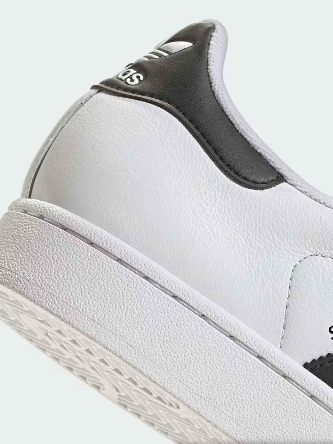 Adidas Superstar sneakers bianco e nero IH8659 BIANCO ADIDAS