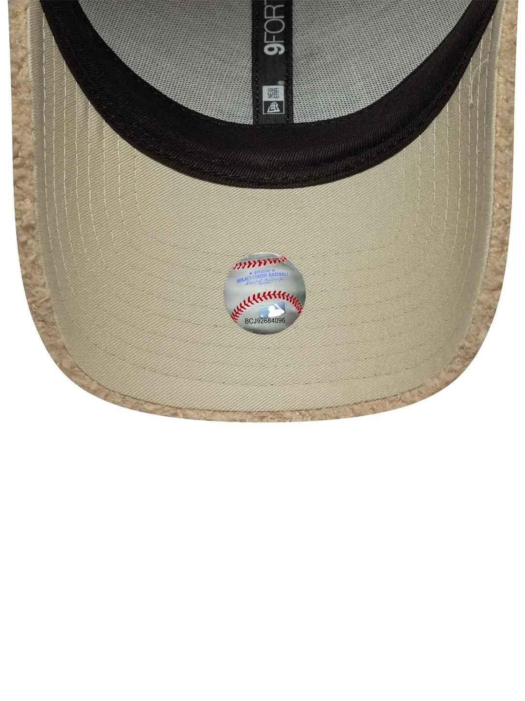 New Era 9FORTY cappello beige LA in teddy 60691229 BEIGE NEW ERA