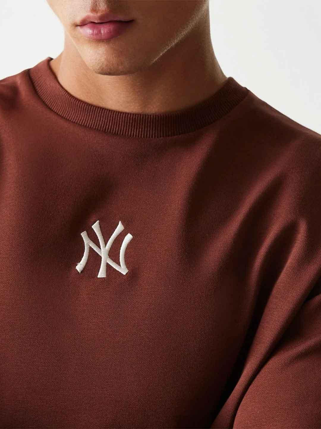 New Era felpa marrone con logo bianco 60684478 MARRONE NEW ERA