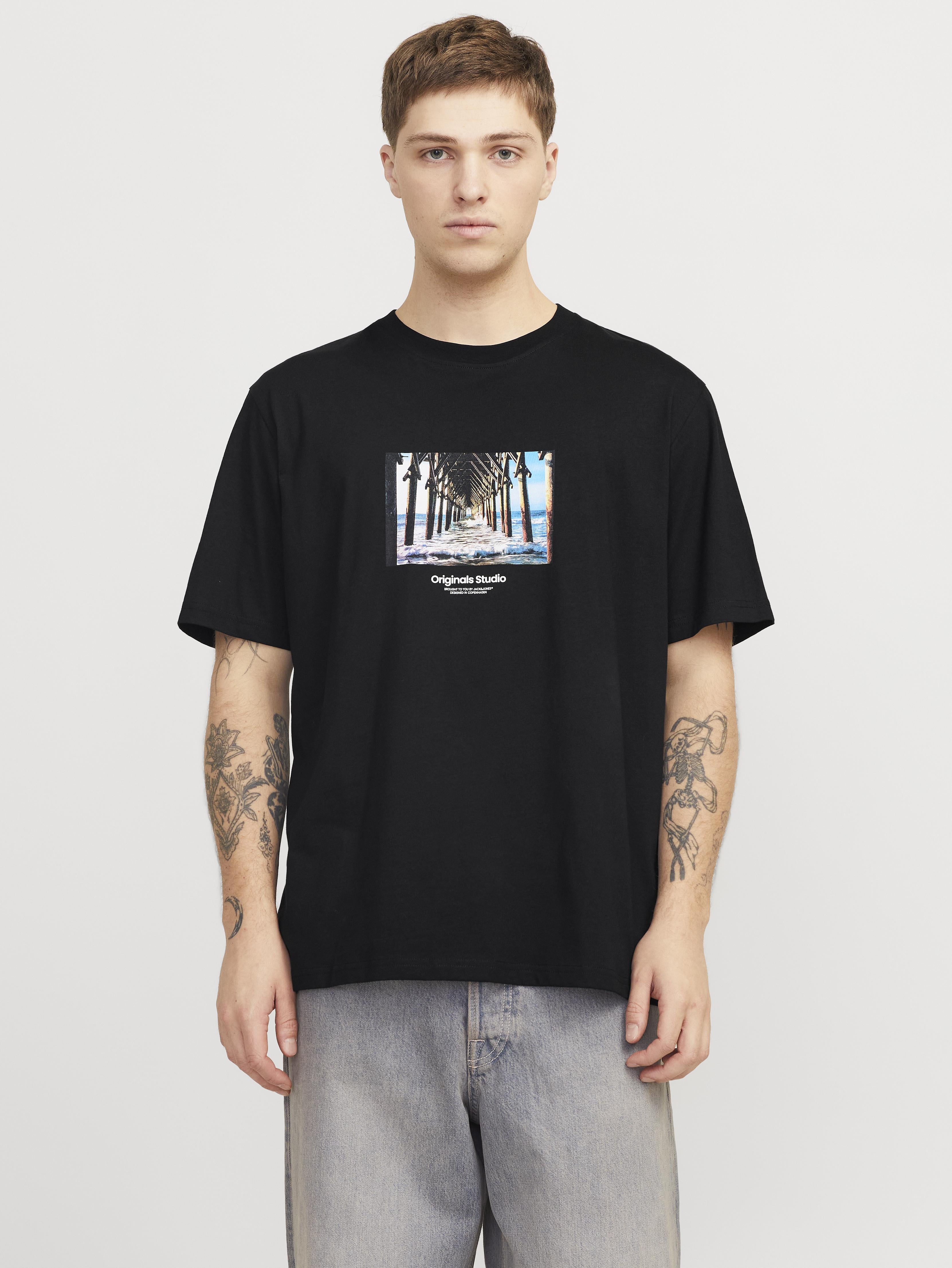 Jack & Jones t-shirt nero con grafica pontile 12250421 NERO JACK & JONES