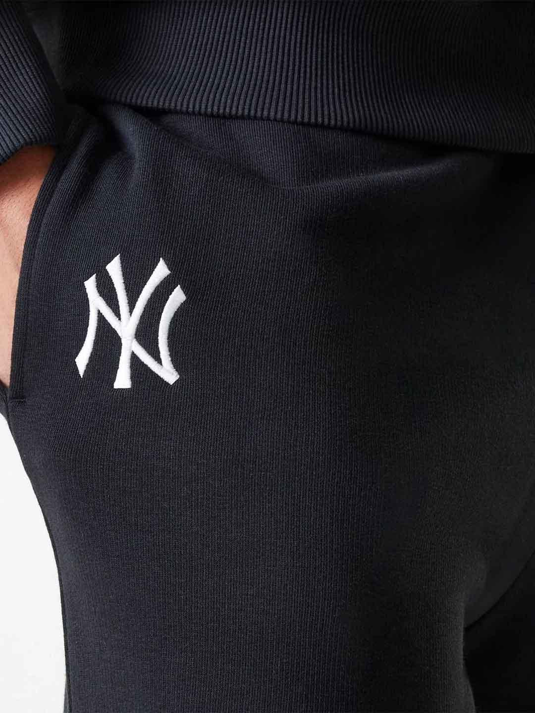 New Era pantaloni nero NY logo bianco 60675767 NERO NEW ERA