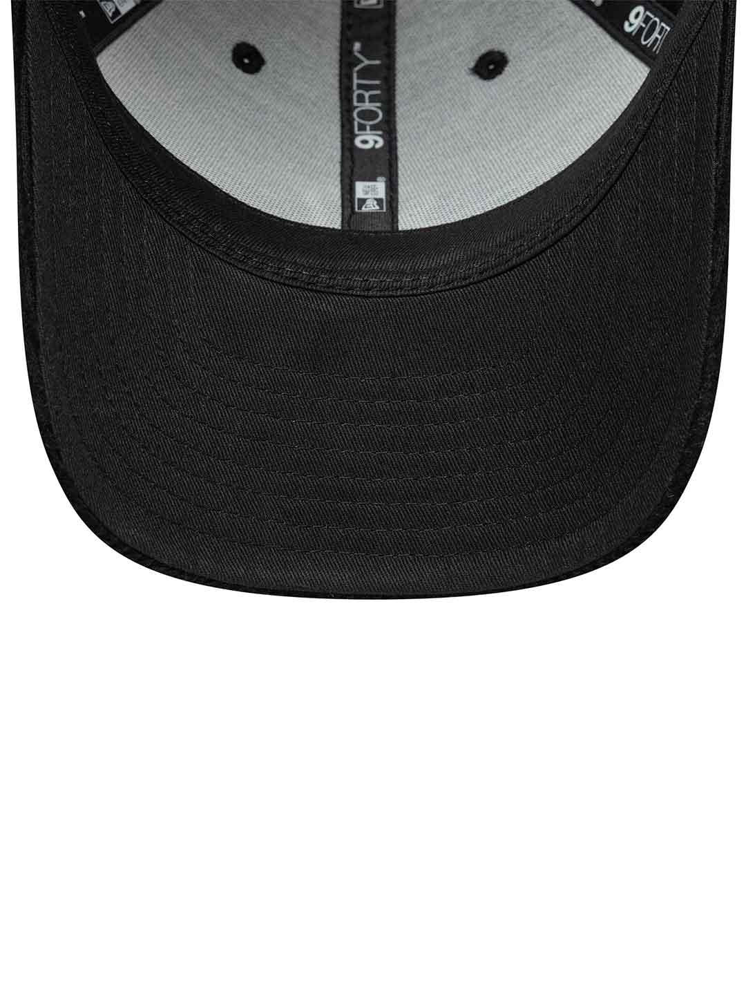 New Era 9FORTY cappello nero a costine 60691062 NERO NEW ERA