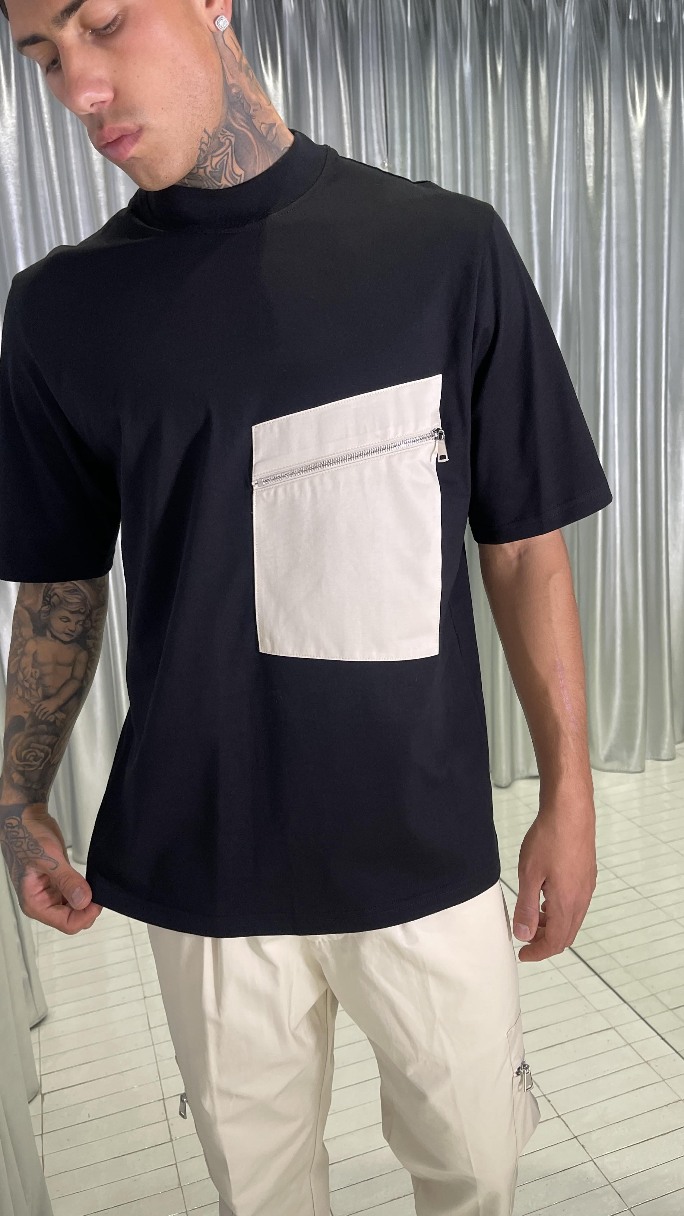 Pret A Porter t-shirt nero con tasca 20010 NERO PRET A PORTER