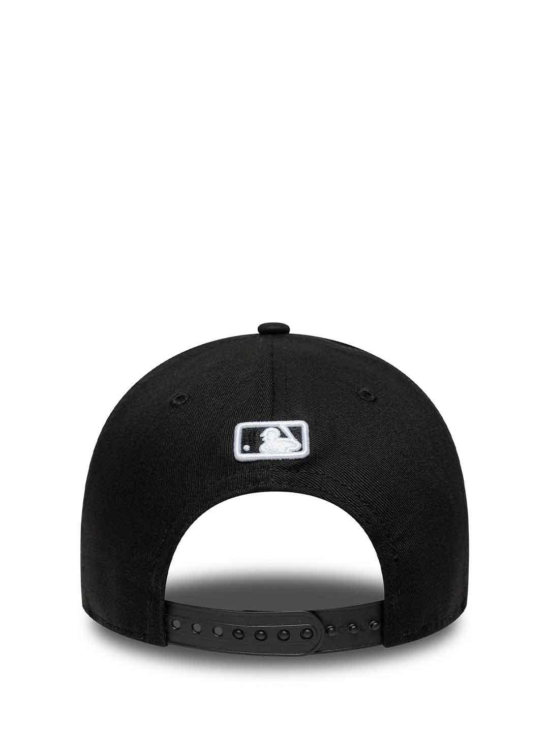 New Era 9FORTY cappello nero con logo bianco 60691059 NERO NEW ERA