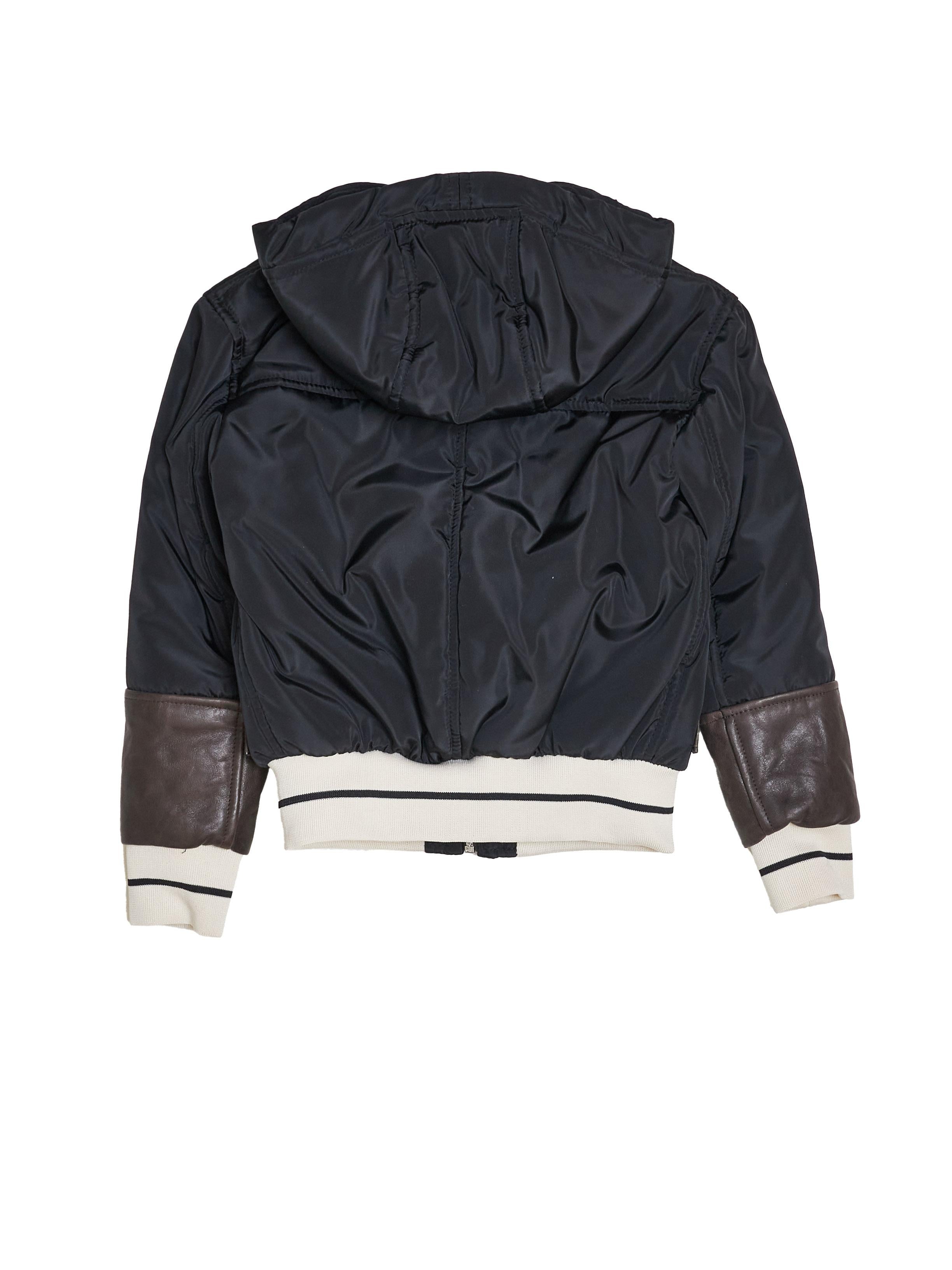 JR0040 NERO YES LONDON