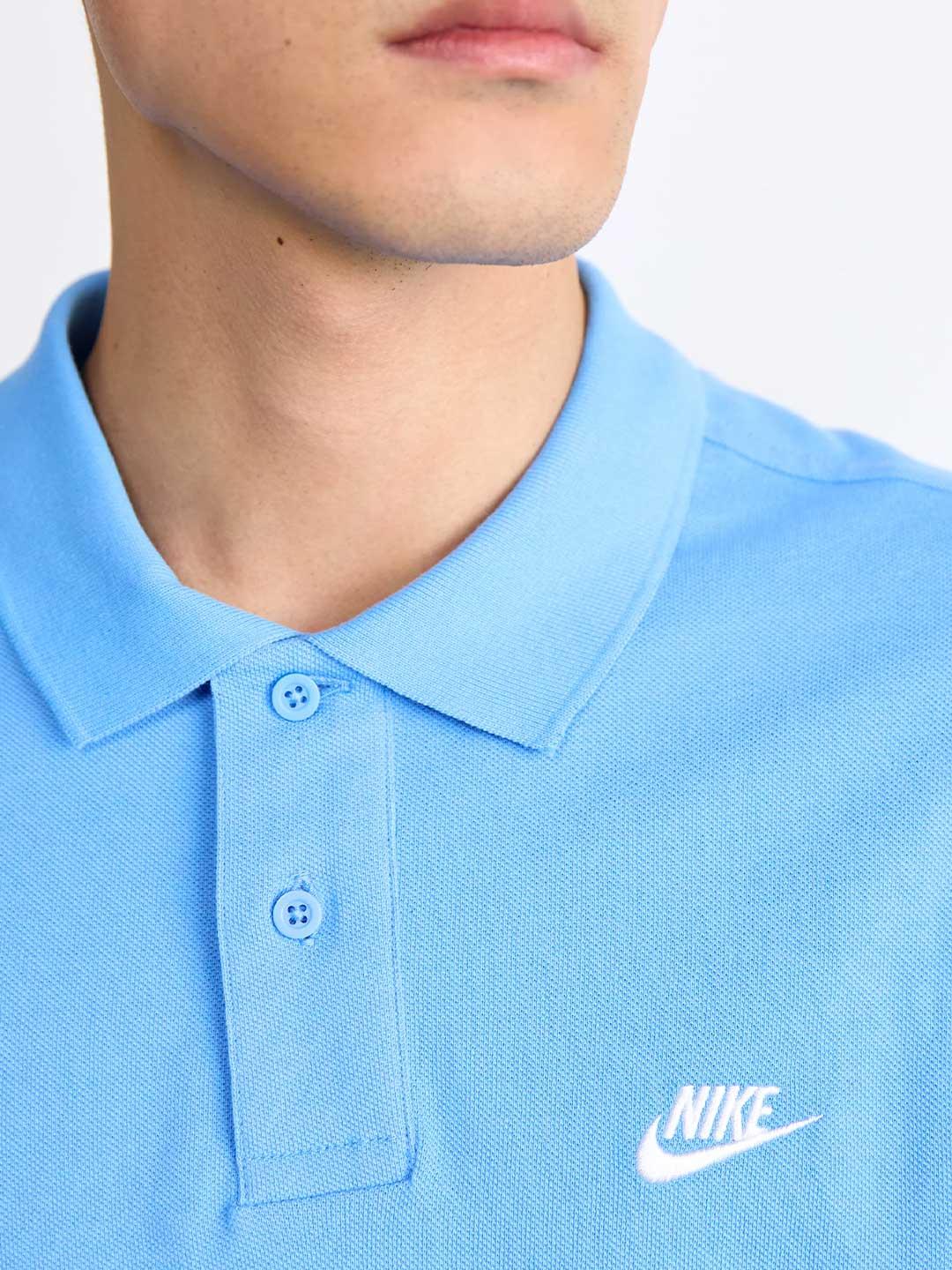 Nike polo azzurro con logo bianco FN3894-412 AZZURRO NIKE