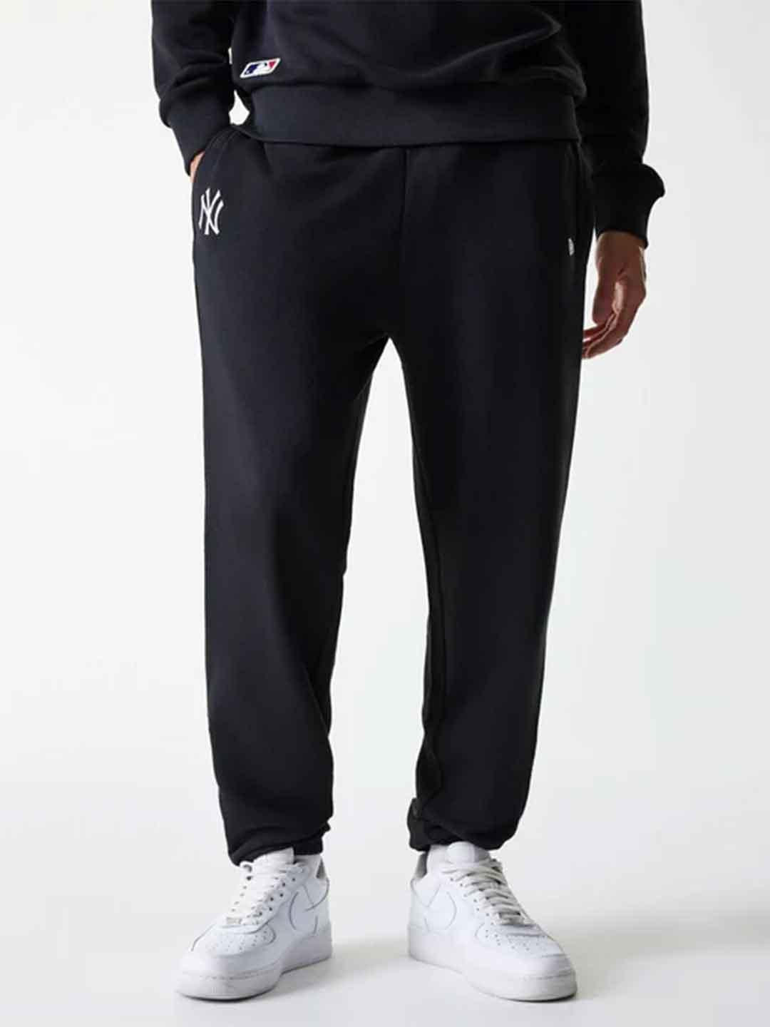 New Era pantaloni nero NY logo bianco 60675767 NERO NEW ERA