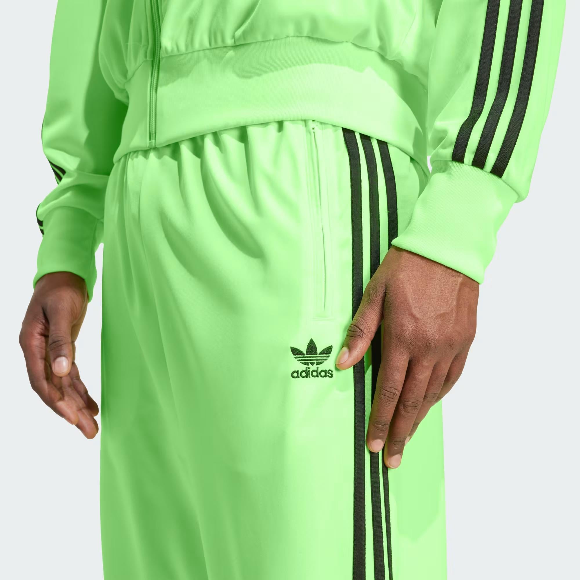 Adidas pantaloni verde fondo con zip KB3678 VERDE ADIDAS