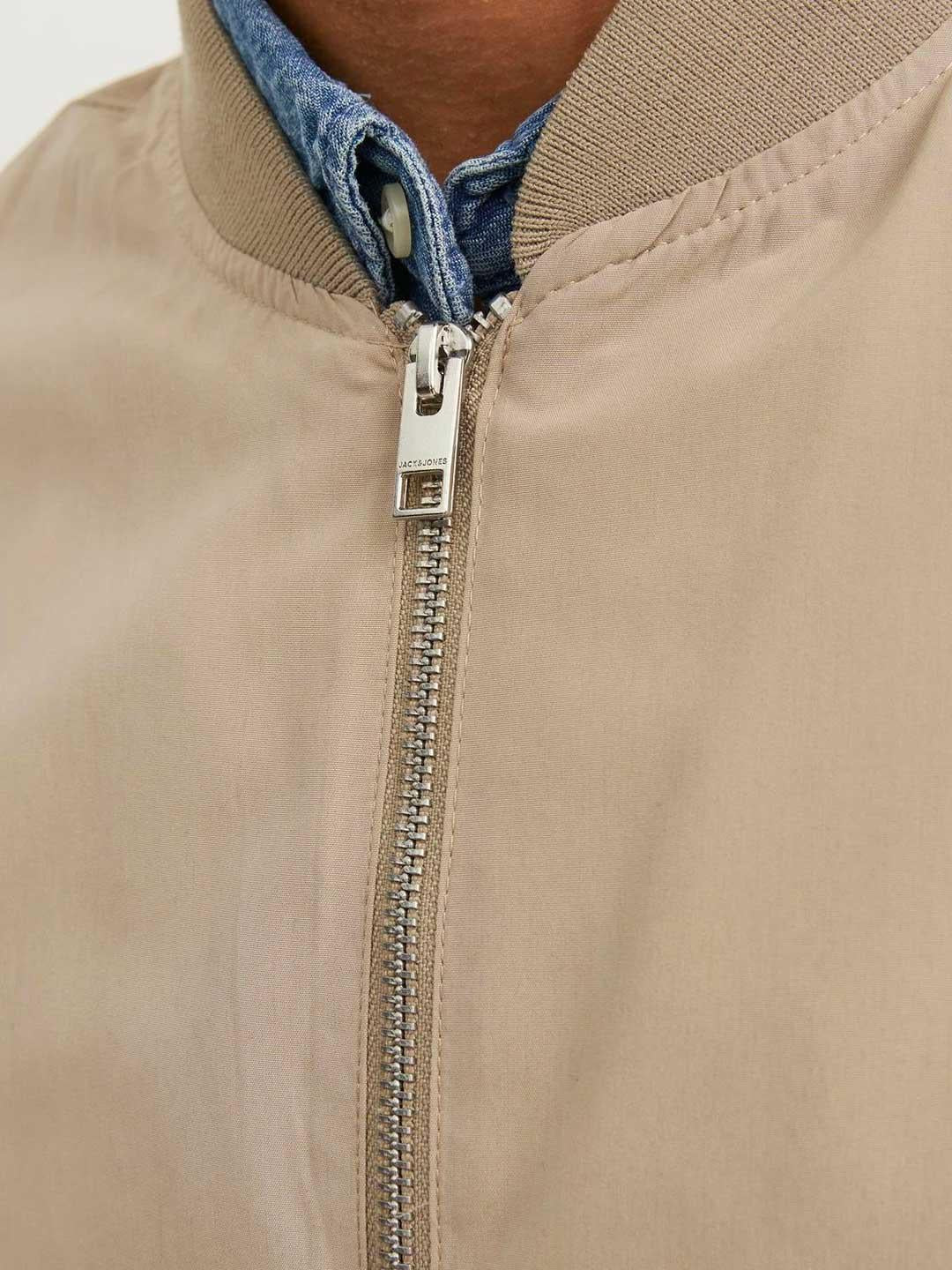 Jack & Jones giubbino beige bomber con colletto baseball 12165203 BEIGE JACK & JONES