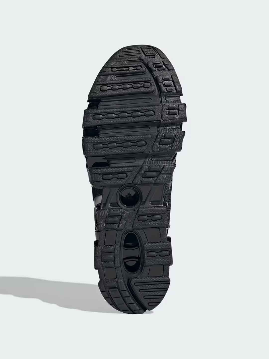 Adidas Mega Ghostride sneakers nero JQ0553 NERO ADIDAS