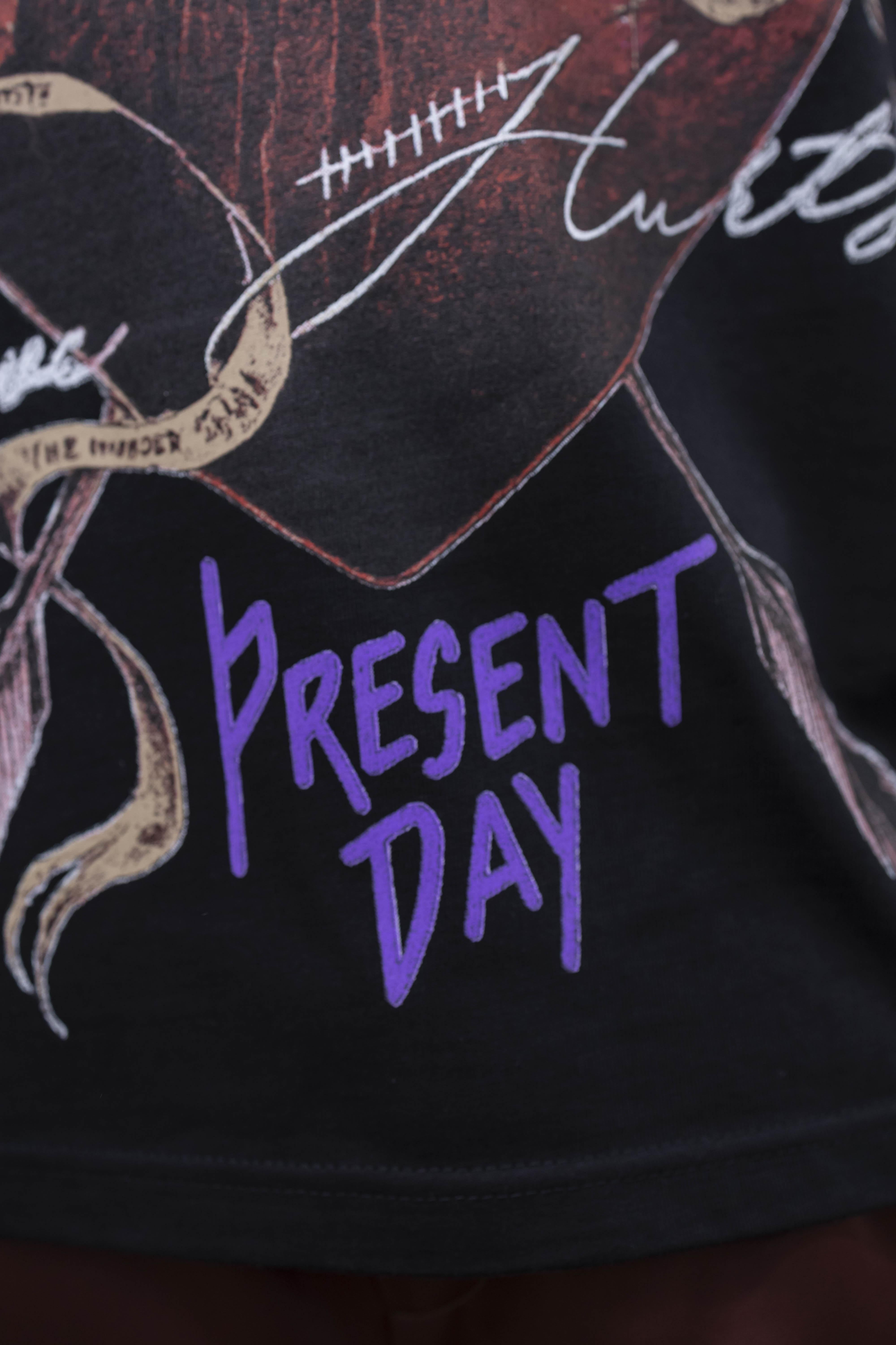 Present Day t-shirt nero con cuore PRS025 NERO PRESENT DAY