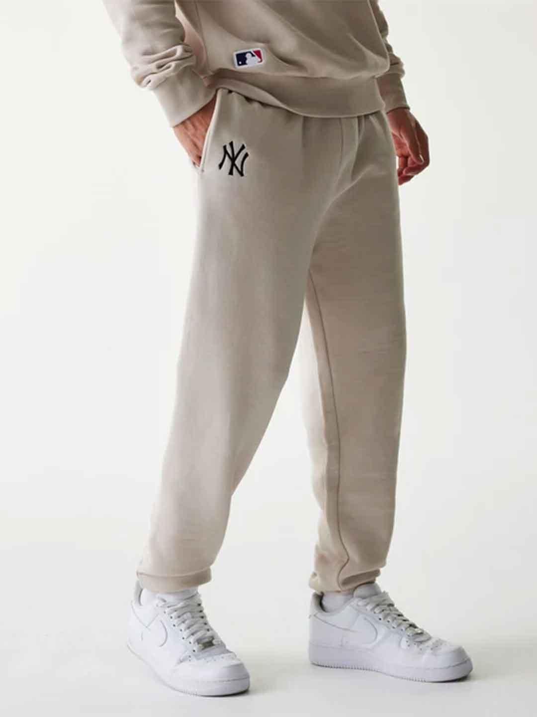 New Era pantaloni beige NY logo nero<BR/> 60675779 BEIGE NEW ERA