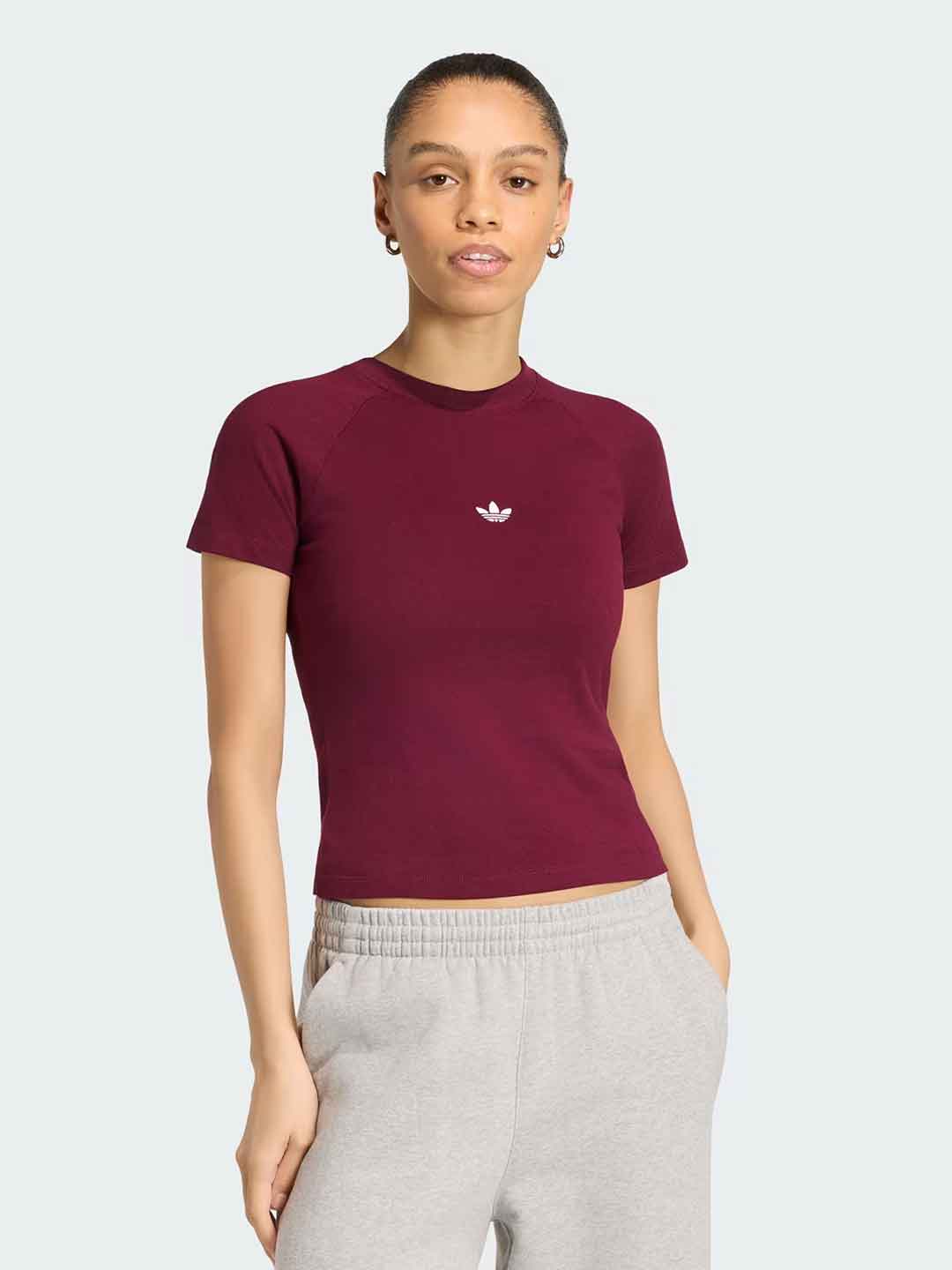 Adidas Essentials t-shirt bordeaux crop logo bianco KR3593 BORDEAUX ADIDAS 