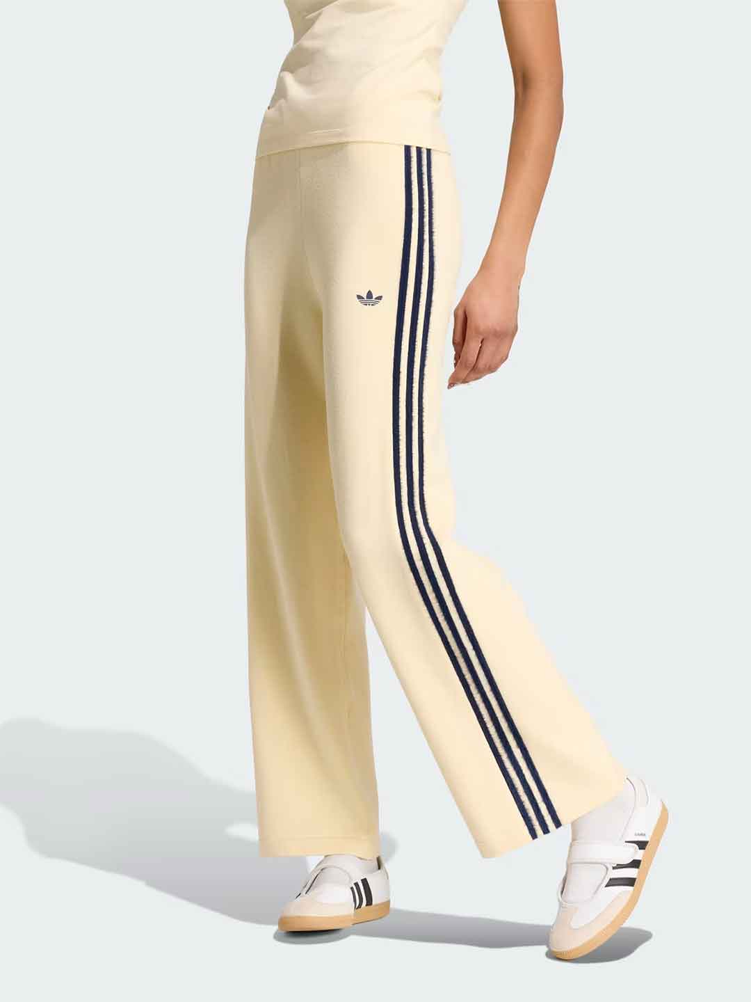 Adidas Firebird pantalone panna con bande blu in pelliccia KS7363 PANNA ADIDAS 