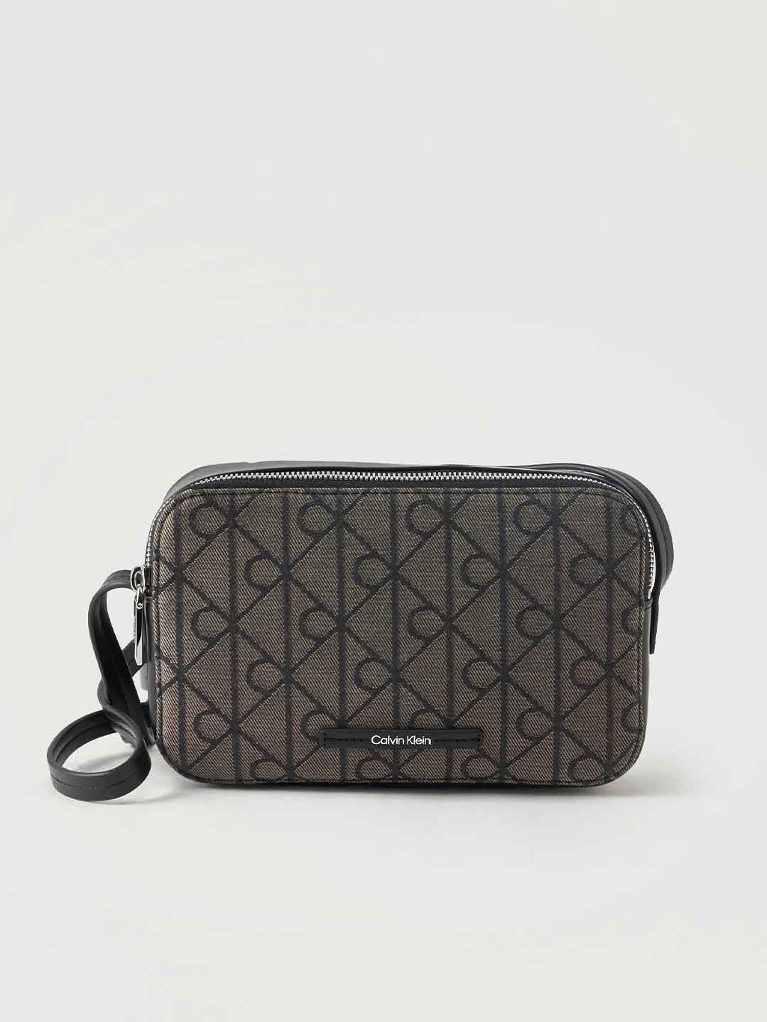 Calvin Klein Emblem Jacquared Camera Bag borsa beige<BR/> LV04F3533G 7UL BEIGE CALVIN KLEIN 