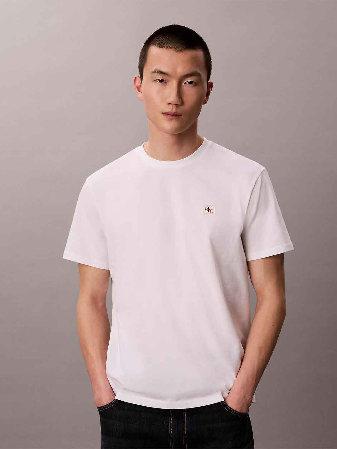 Calvin Klein t-shirt bianco con logo rosso LV04RC272G BIANCO CALVIN KLEIN 