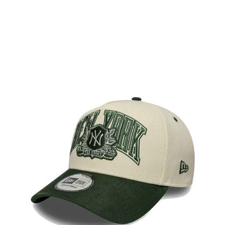 New Era 9Forty cappello panna con visiera verde 60915996 PANNA NEW ERA 