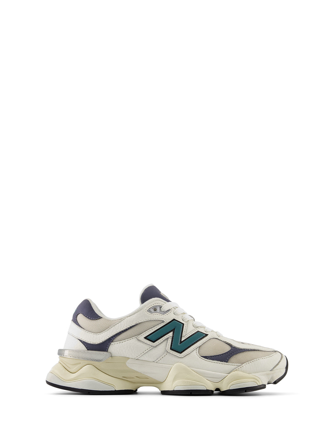 New Balance 9060 sneakers bianco con logo verde