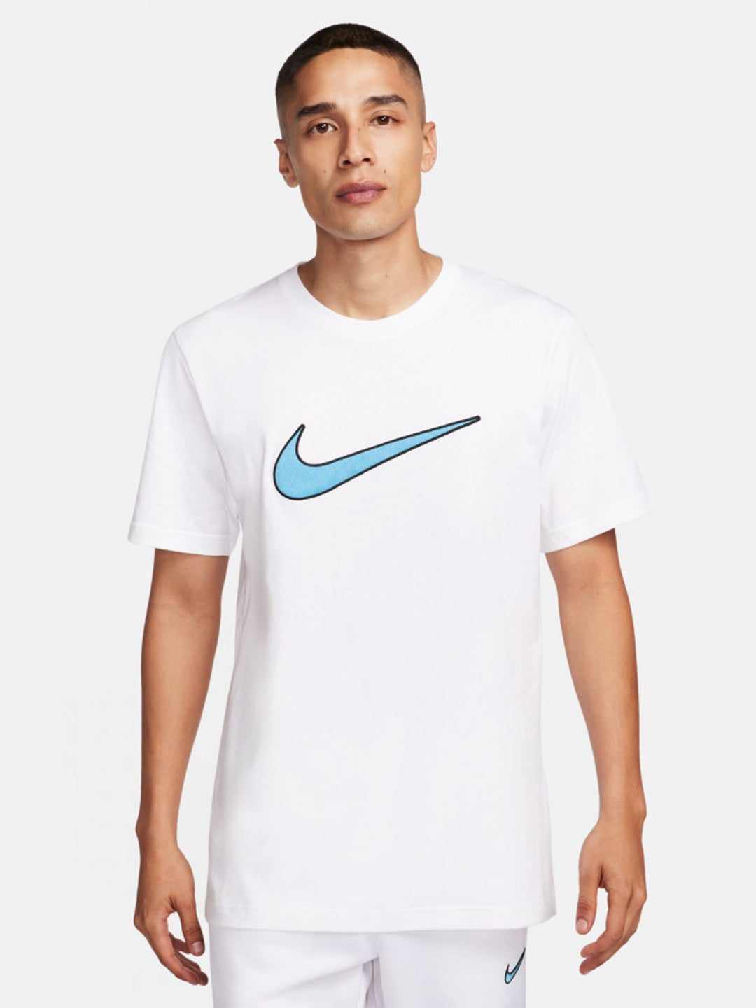 Nike t-shirt bianco con logo centrale celeste