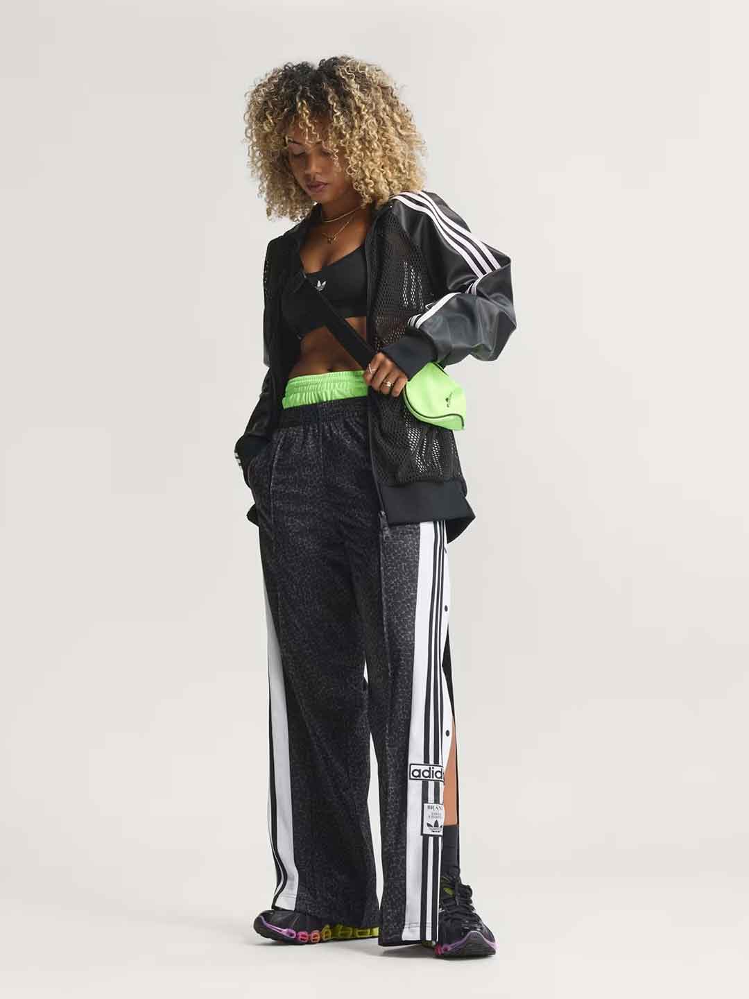 Adidas Adibreak pantaloni nero animalier KD2830 NERO ADIDAS 