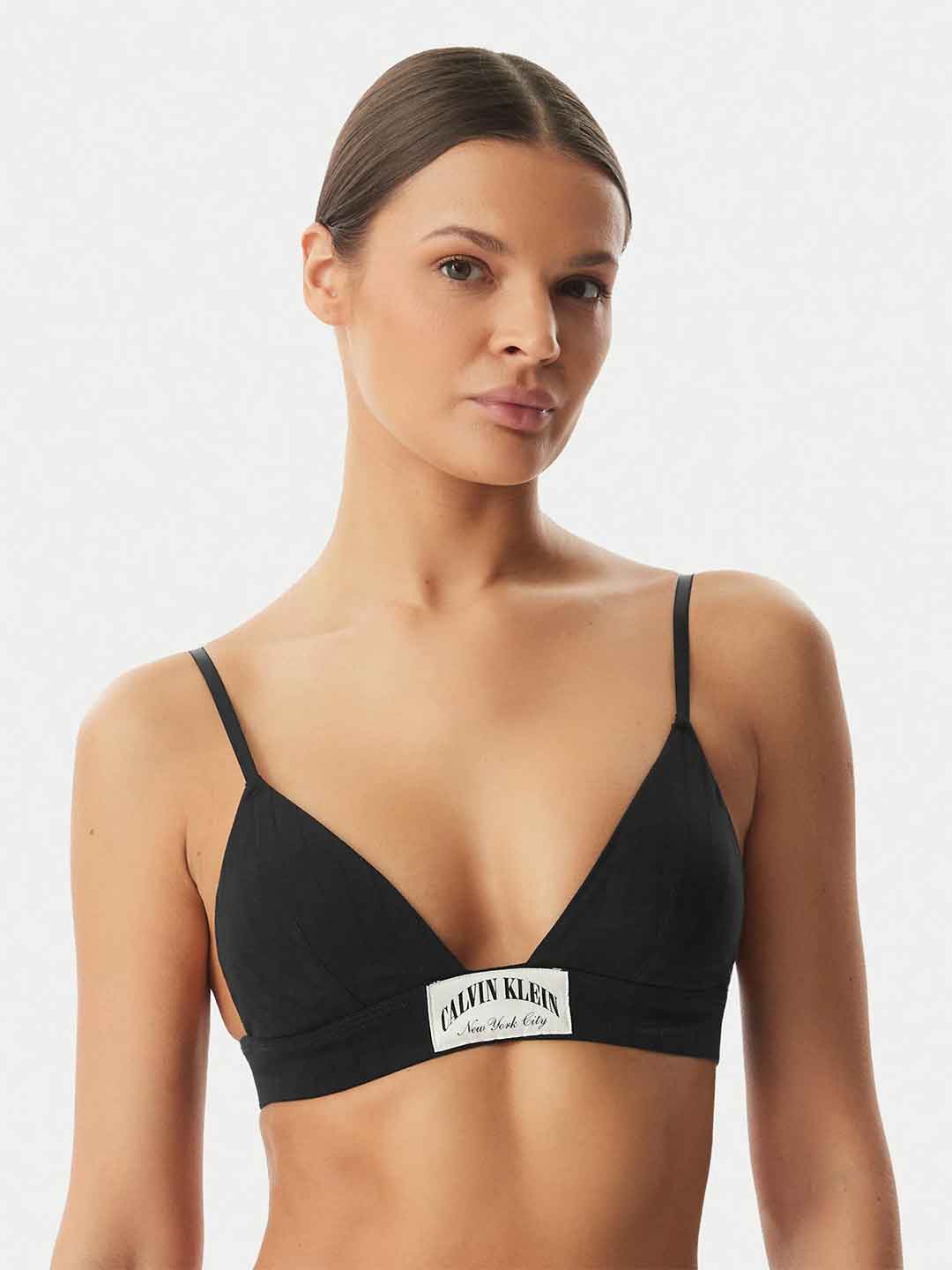 Calvin Klein top nero con patch logato LV00QF8886 UB1 NERO CALVIN KLEIN 