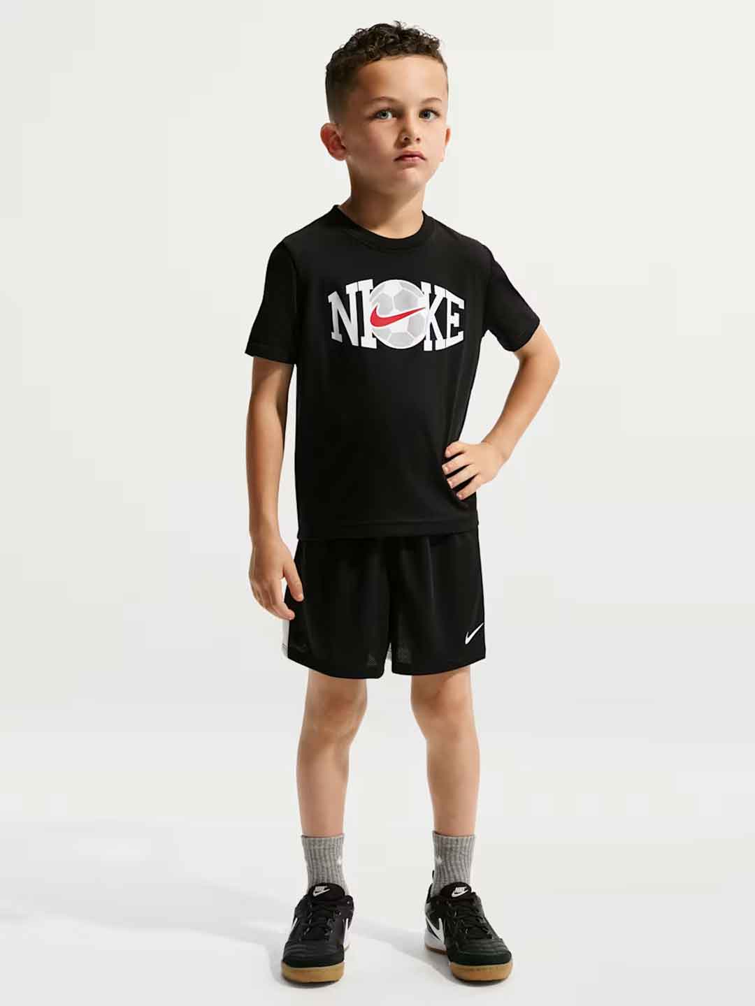 Nike coordinato kids nero con logo 12-24 mesi 66N951-023 NERO NIKE 