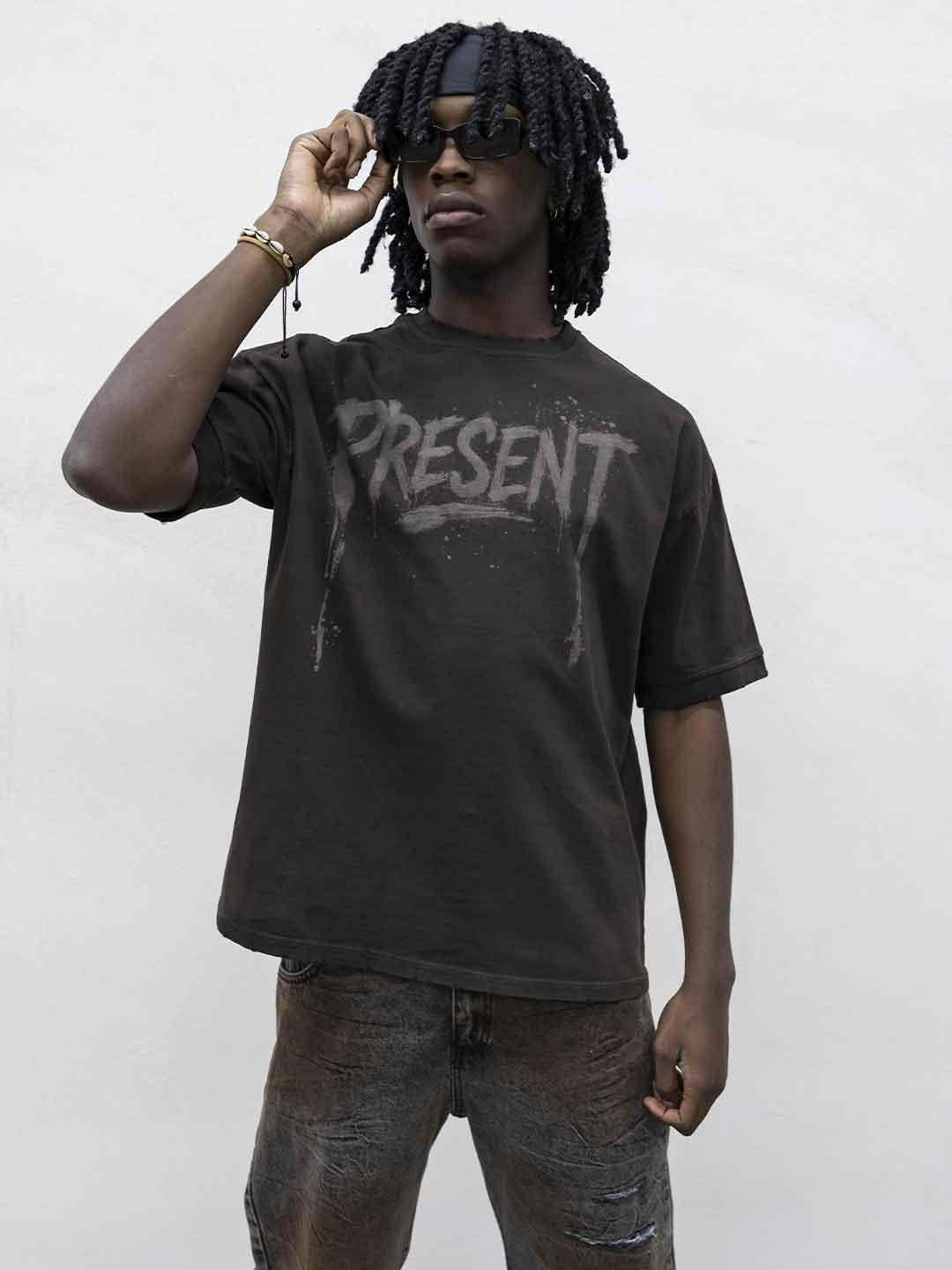 Present Day t-shirt marrone con grafica PDP062 MARRONE PRESENT DAY 