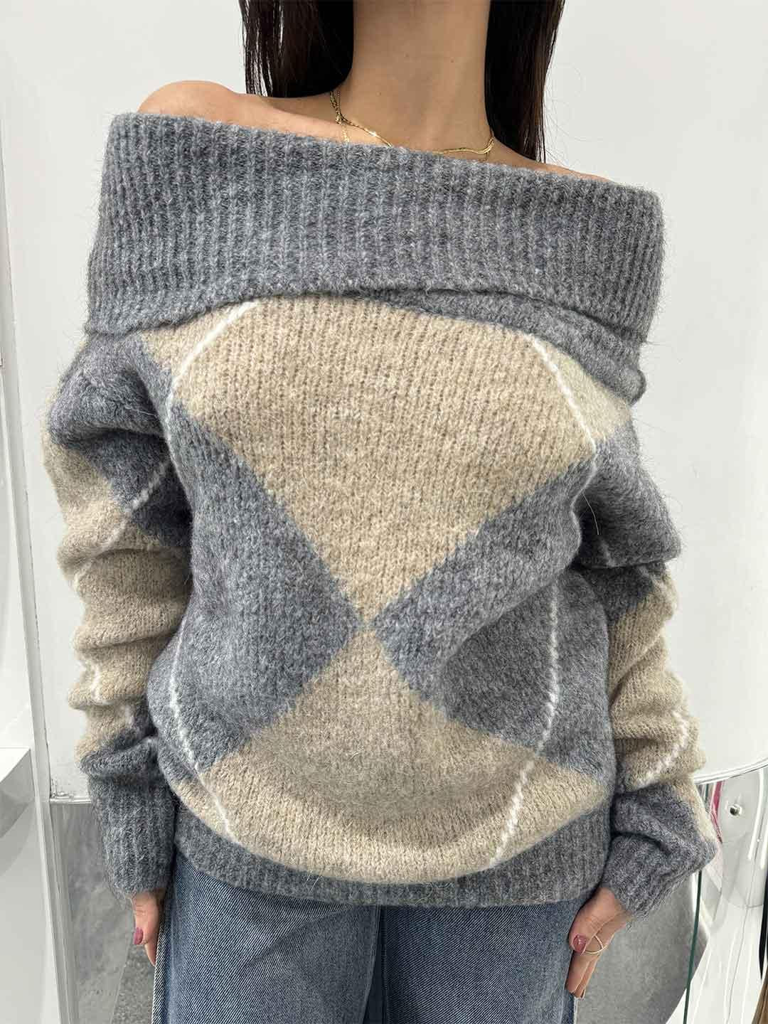 Tensione In magolione grigio con scollo a barca 25A1075 GRIGIO TENSIONE IN 