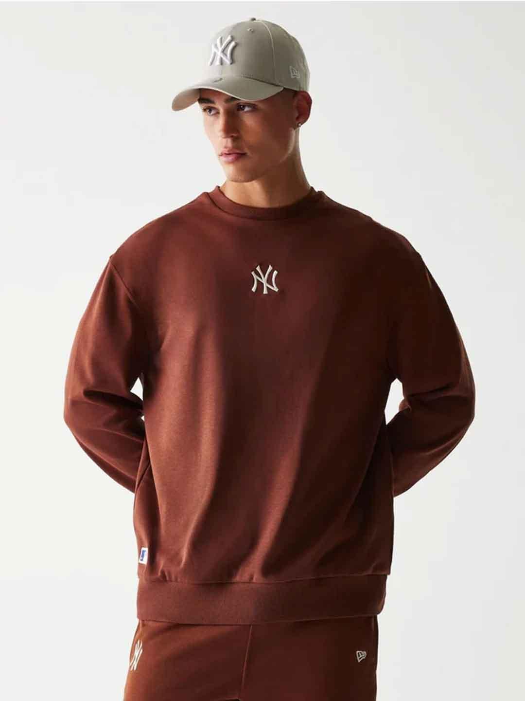 New Era felpa marrone con logo bianco 60684478 MARRONE NEW ERA 