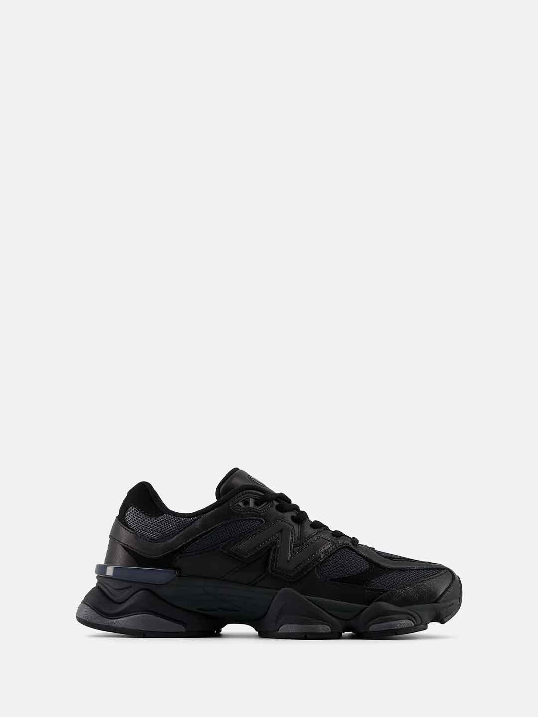 New Balance 9060 sneakers nero in pelle U9060NRI NERO NEW BALANCE 