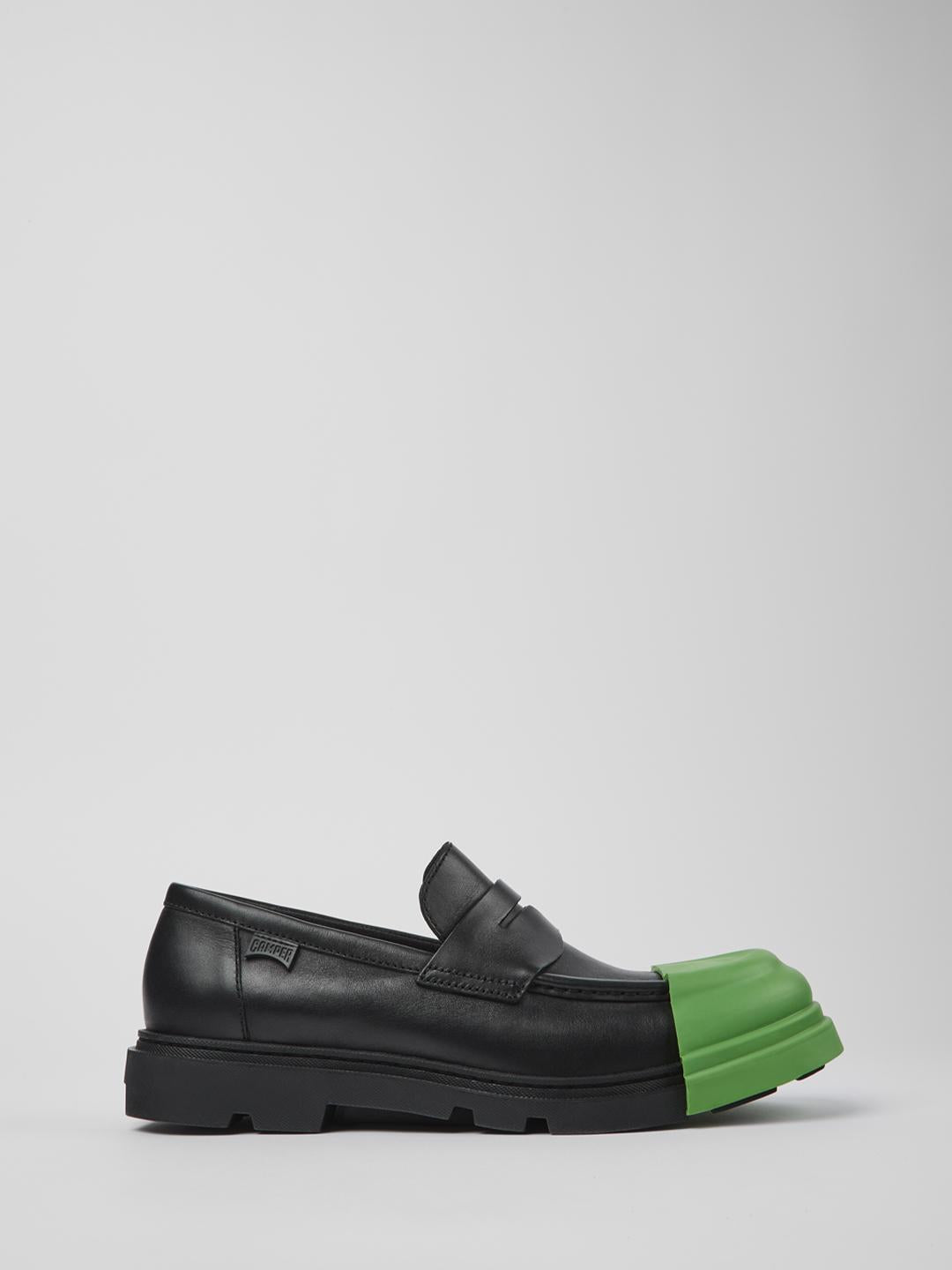 Camper Junction mocassino nero in pelle con punta verde in gomma removibile K100956-003 NERO CAMPER 