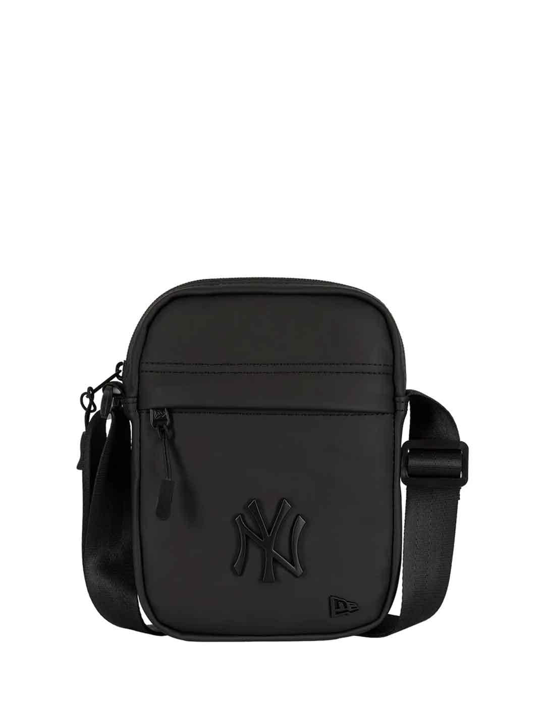 New Era borsello nero con tracolla e logo nero 60856102 NERO NEW ERA 