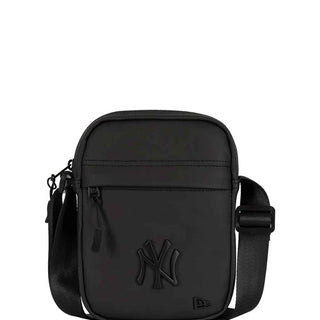 New Era borsello nero con tracolla e logo nero 60856102 NERO NEW ERA 