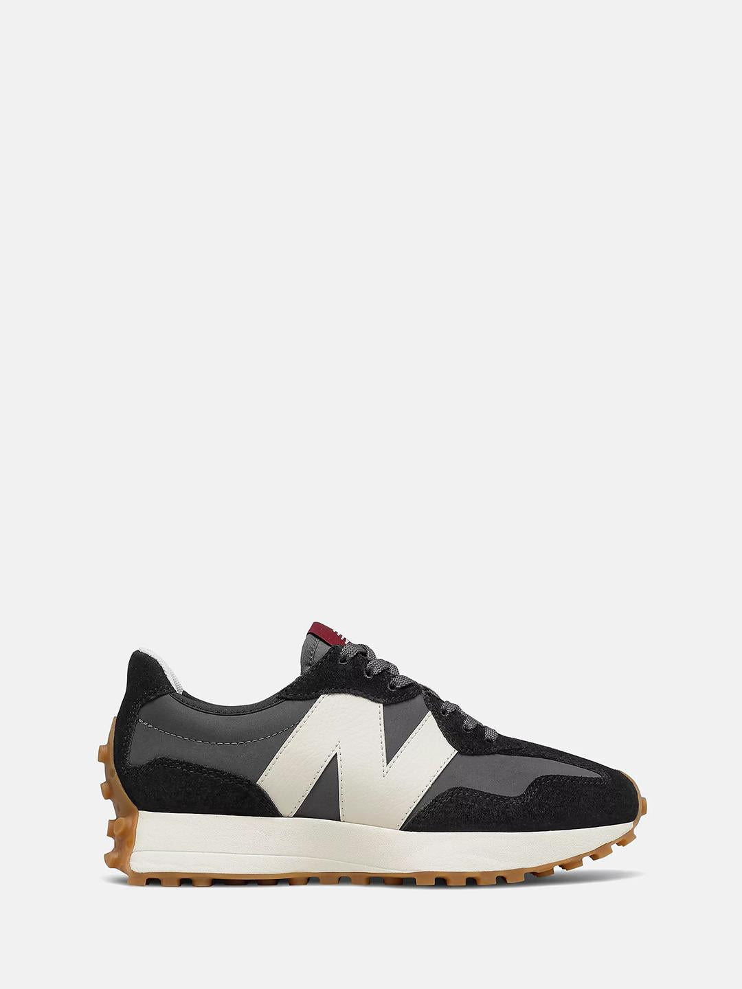 New Balance 327 sneakers nero con logo bianco WS327KC NERO NEW BALANCE 