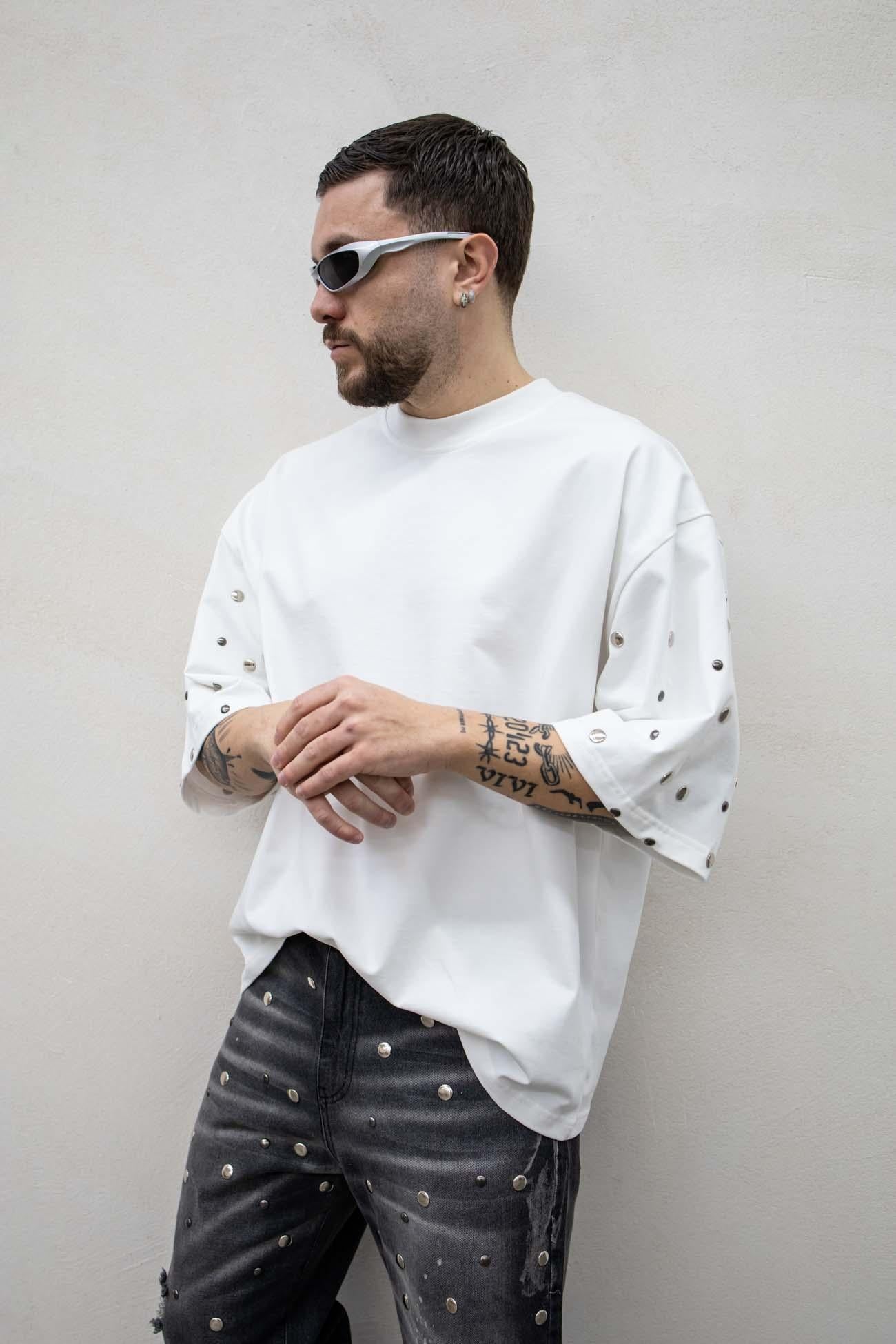 Present Day t-shirt bianco con borchie PDP011 BIANCO PRESENT DAY 
