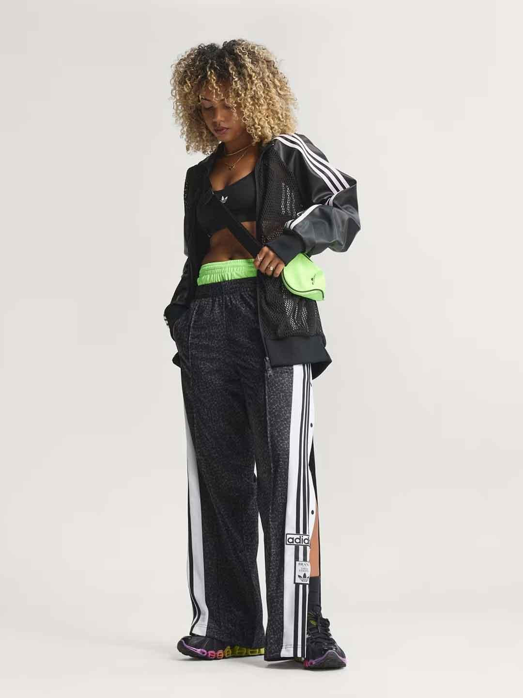 Adidas Adibreak pantaloni nero animalier KD2830 NERO ADIDAS 
