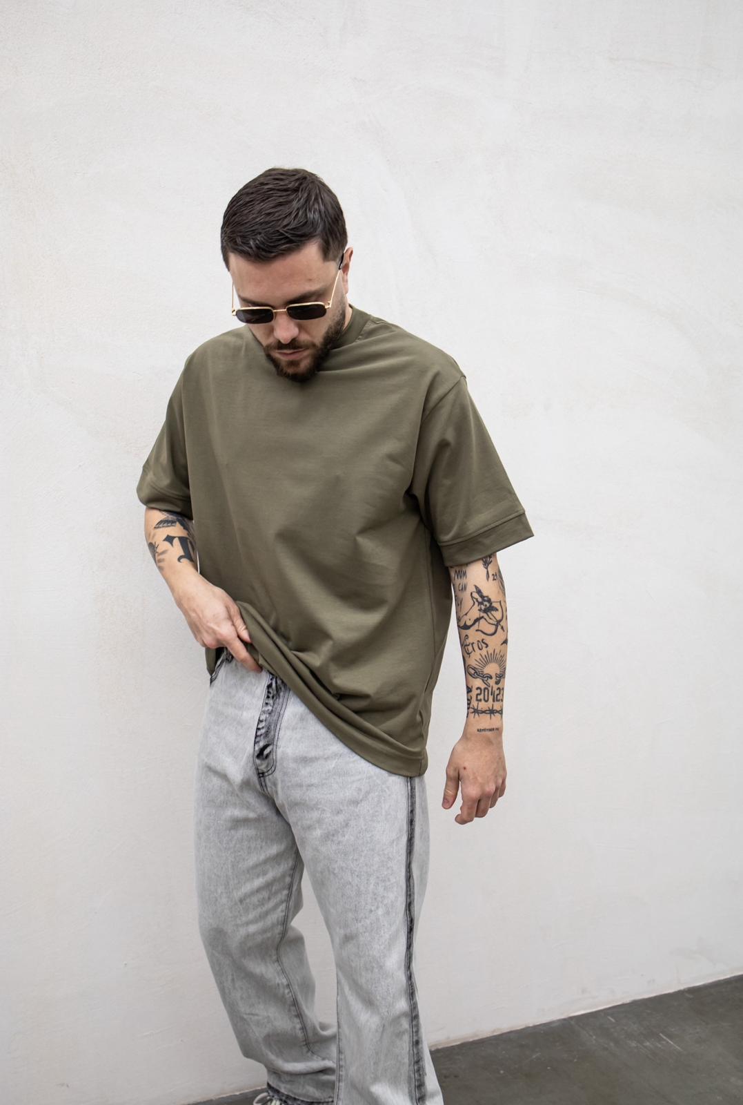 Tokyo Compact t-shirt verde militare con polsino TKN008 VERDE MILITARE TOKYO 