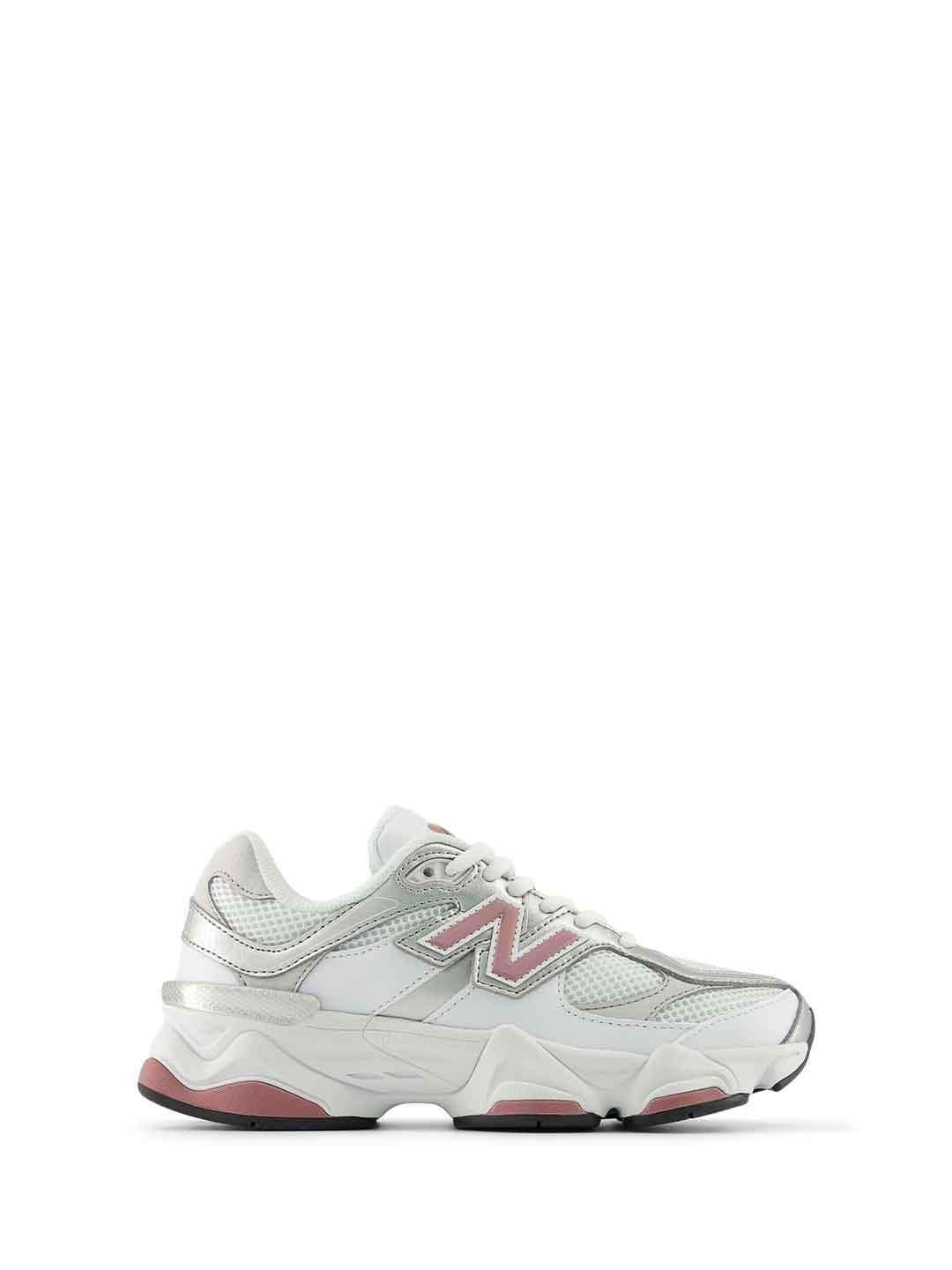 New Balance 9060 sneakers bianco con logo rosa G906082T BIANCO NEW BALANCE 
