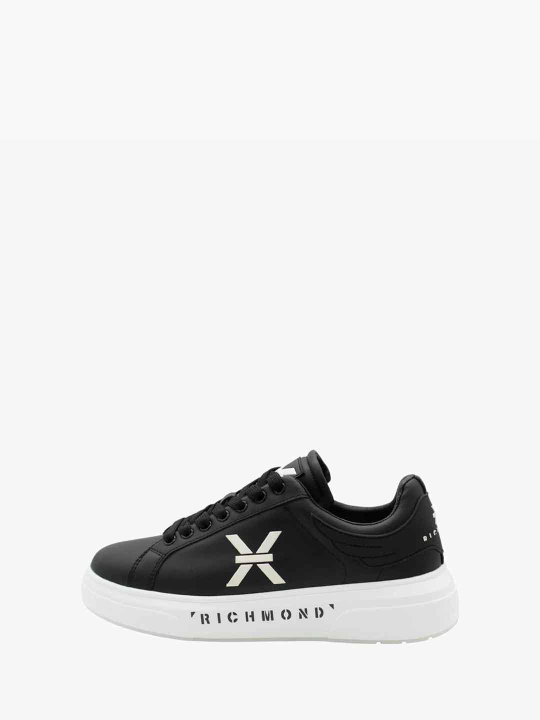 John Richmond 29103 CPB sneakers nero con logo bianco 29103 CP B NERO JOHN RICHMOND 