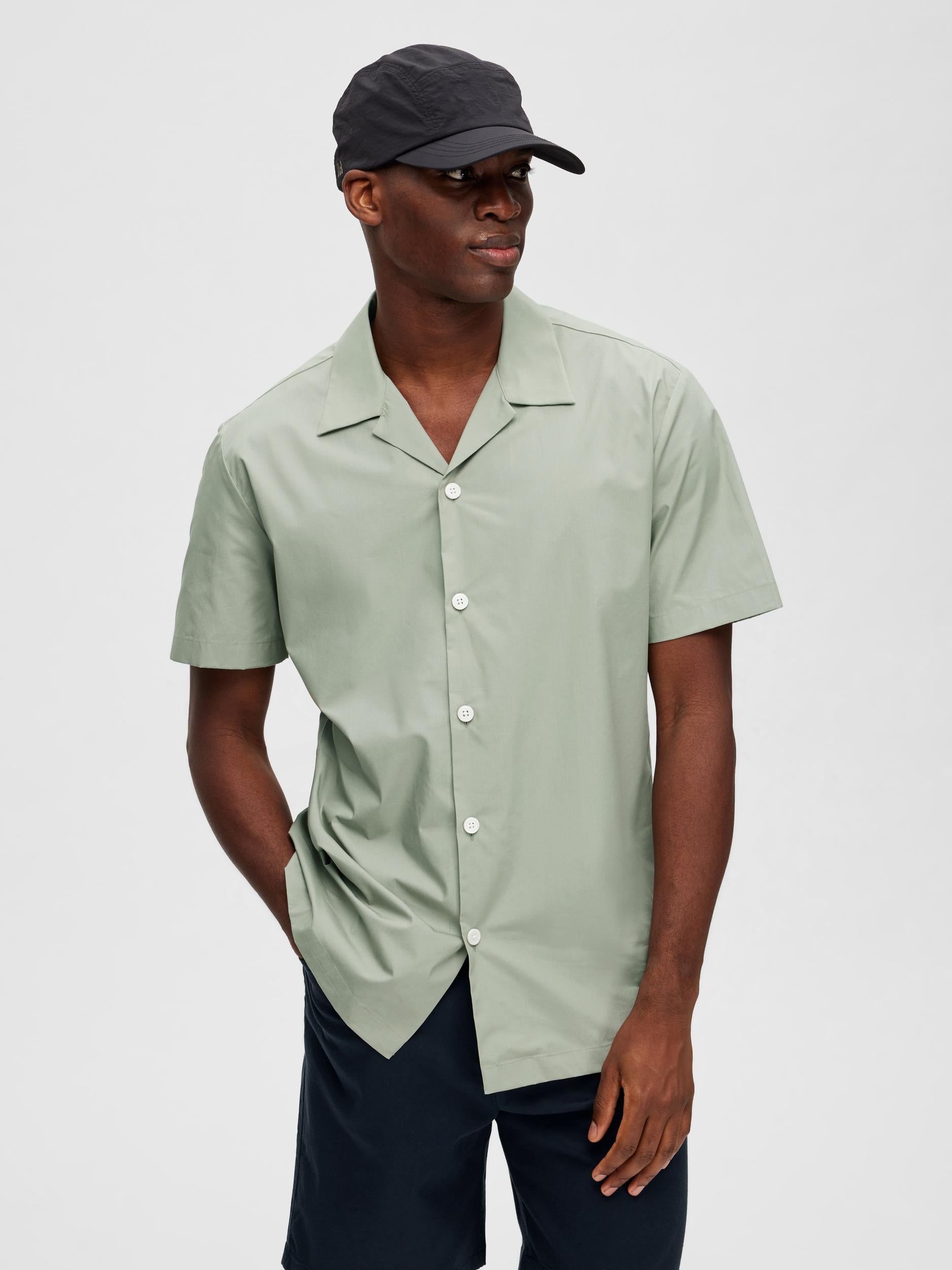 Selected green short-sleeved shirt