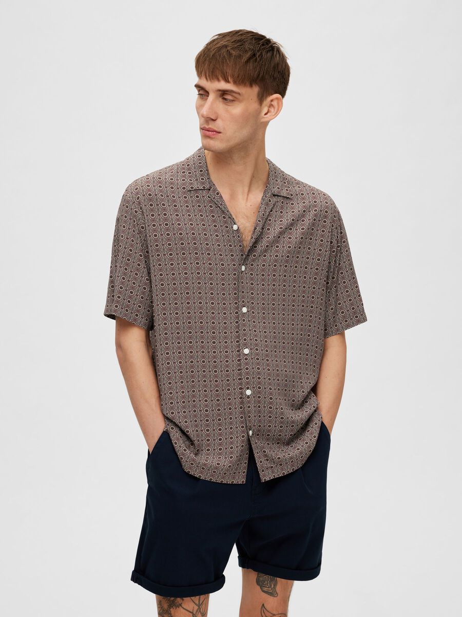 Selected fog patterned shirt with short sleeves<br>